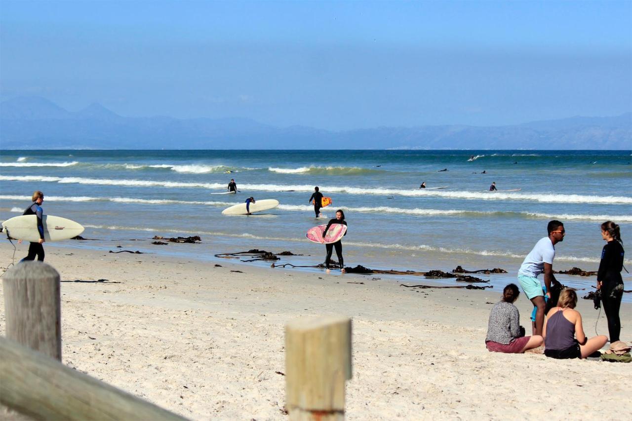 The Place Muizenberg Luaran gambar