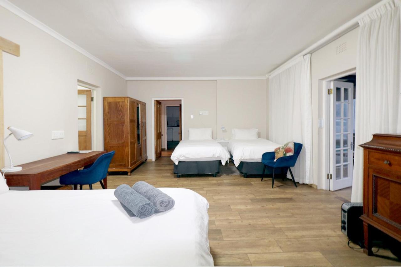 The Place Muizenberg Luaran gambar