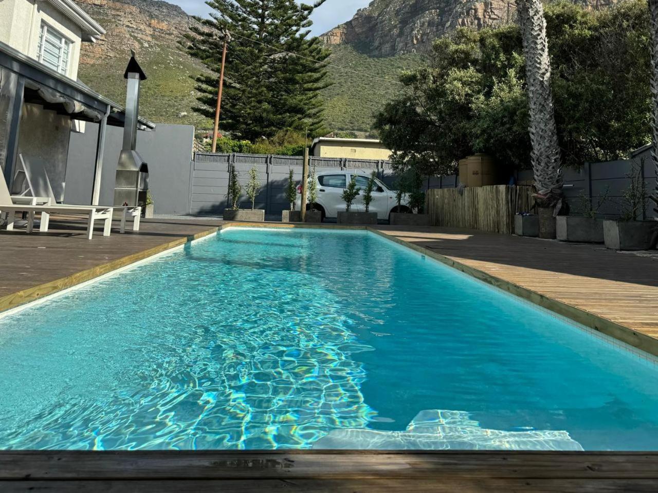 The Place Muizenberg Luaran gambar